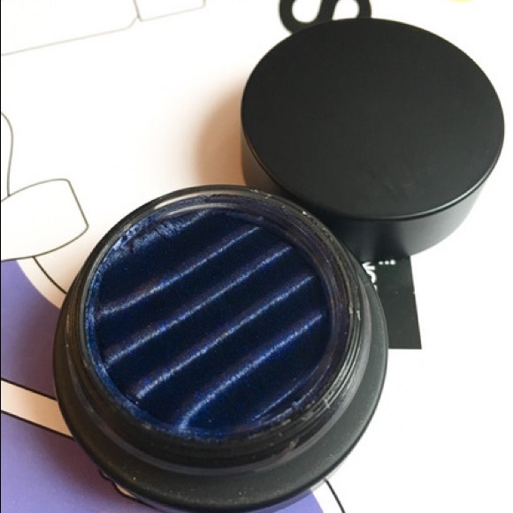 MAC - 2 Spellbinder Shadows - Picture 5 of 6